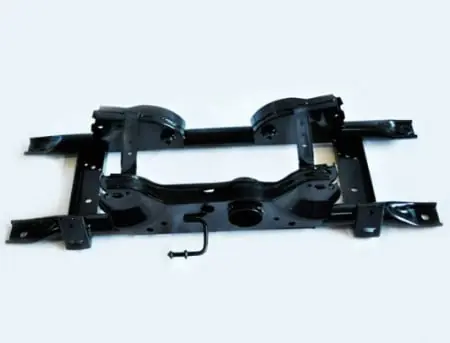 Noutate Cadru spate Dacia Duster 4x4