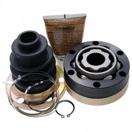 Articulatie interioara spate VW TOUAREG 2002 - 2010 Ofertă