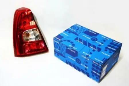 Lampa spate stanga Dacia Logan Premium