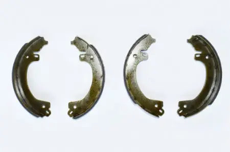 Set saboti frana Dacia 1304 Mai ieftin