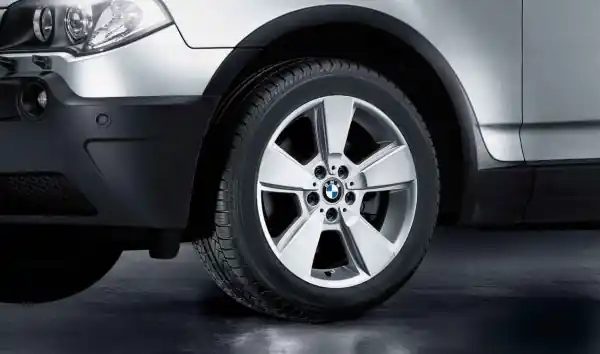 Nu rata Janta aliaj usor - Star Spoke 143 - Argintiu (Silver) - 8Jx18 ET:46 - BMW X3 E83