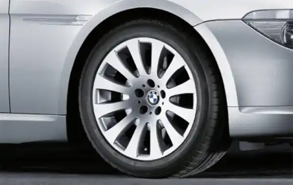 Nu rata Janta aliaj usor - Radial Spoke 118 - Argintiu (Silver) - 9Jx18 ET:18 - BMW Seria 6 E63 E64