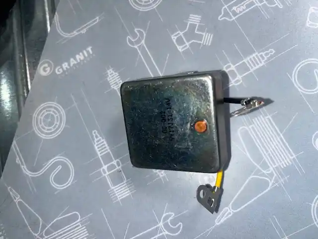 Ieftin RELEU 00-002 SPAREX