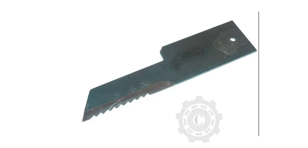 Cuțit tocător zimțat 198x50x3mm diametru 6,5mm Ofertă de sezon
