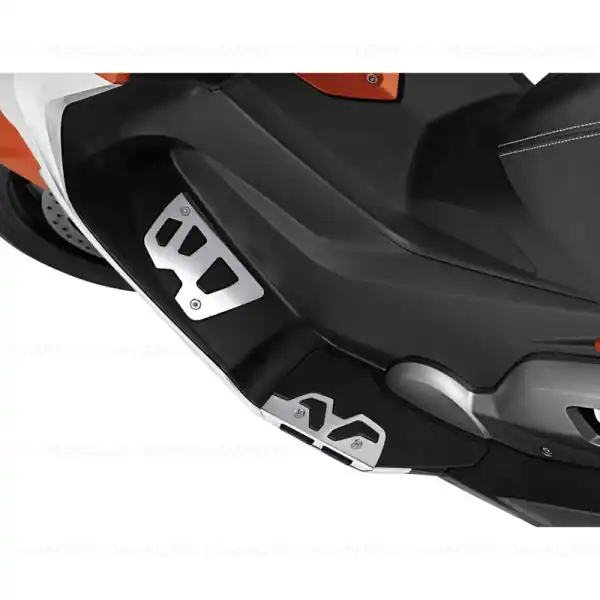Footrest, pillion, chrome-plated, right - BMW Motorrad Preferatul clienților